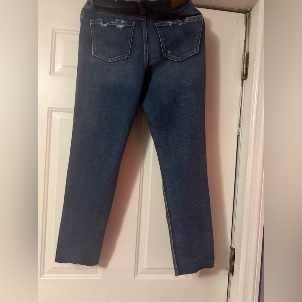 American Eagle Outfitters Women's Ripped Dark Blue Skinny Jeans - Picture 8 of 12